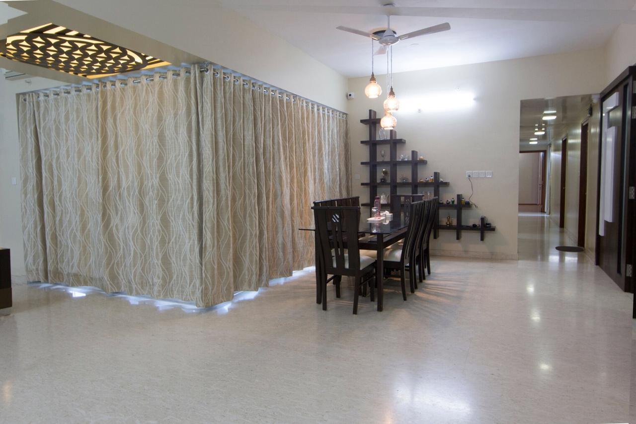 Amanora Park Town Bed & Breakfast ปูเน่ ภายนอก รูปภาพ